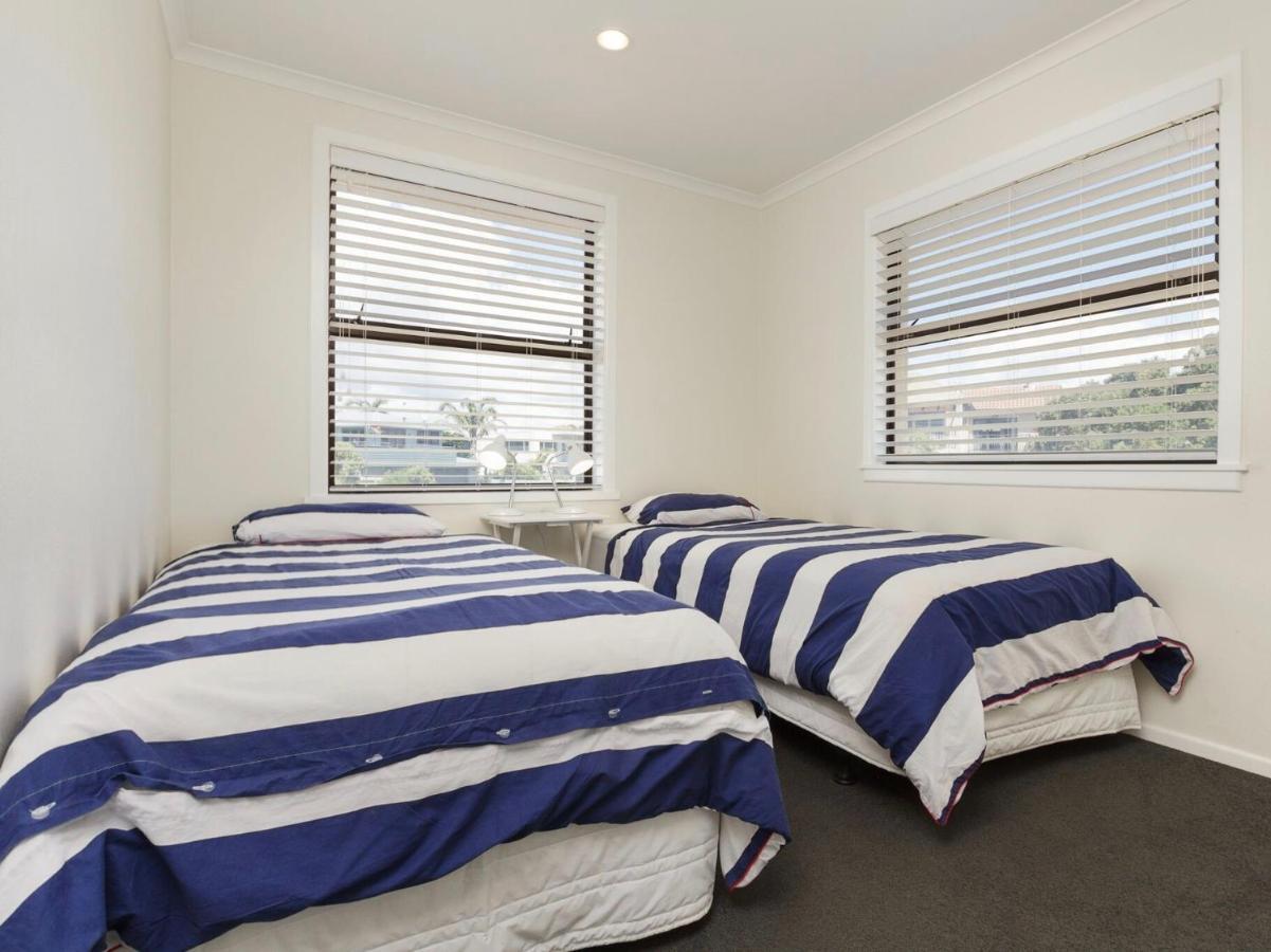 Sand Castles - Mount Maunganui Holiday Home Экстерьер фото