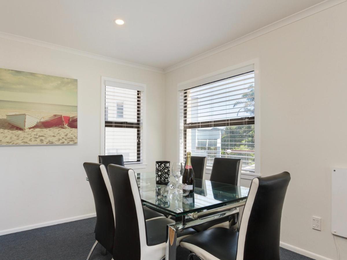 Sand Castles - Mount Maunganui Holiday Home Экстерьер фото